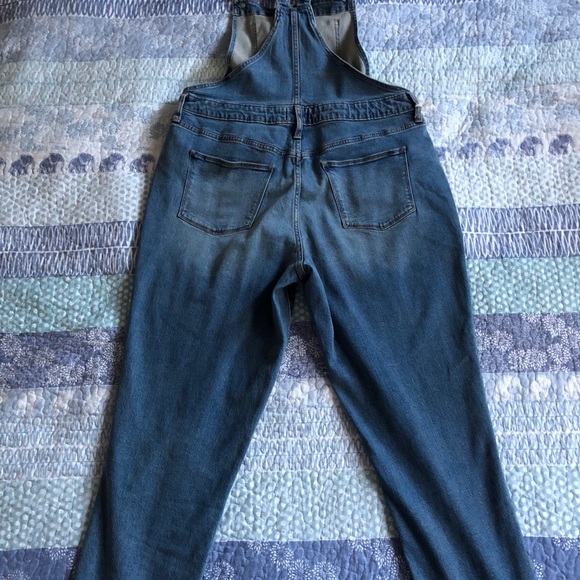 Women’s medium jeans jumpsuit-14 - Picture 5 of 5